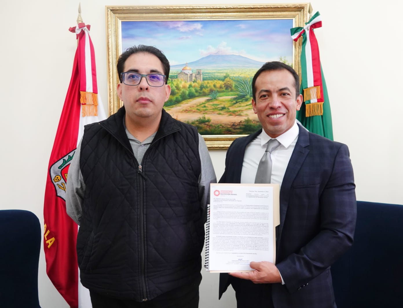 Entrega OCPA a diputado Zainos informe sobre municipios omisos a Ley de Bienestar Animal